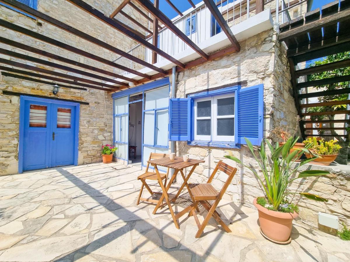 Athena'S Pool Oasis Leilighet Skarinou Eksteriør bilde